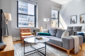Tribeca Studio w Gym Doorman Roof deck NYC-55